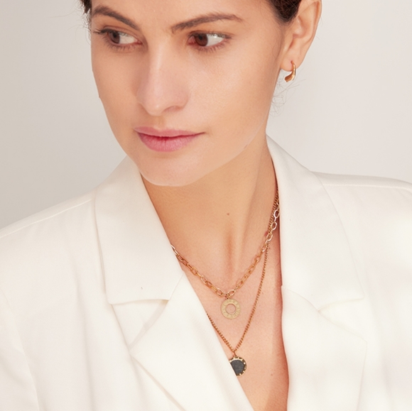 Lovely Layered Numeral Pendants  Necklace - Picture 5 of 6